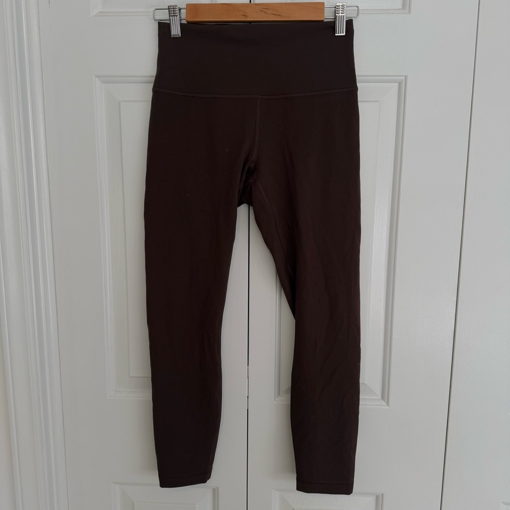 Lululemon Wunder Train High-Rise Tight
25" - Espresso (Size 8). NWOT!
